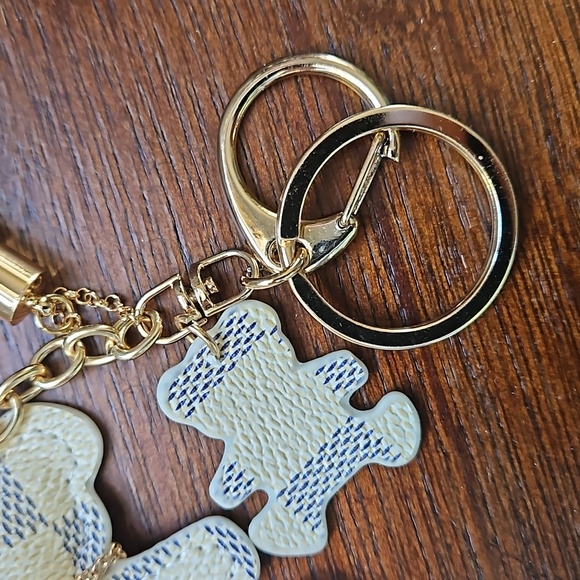FASHION BEAR KEYRING - Picture 6 of 10